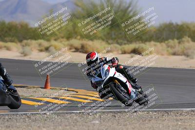 media/Oct-08-2022-SoCal Trackdays (Sat) [[1fc3beec89]]/Turn 10 (945am)/